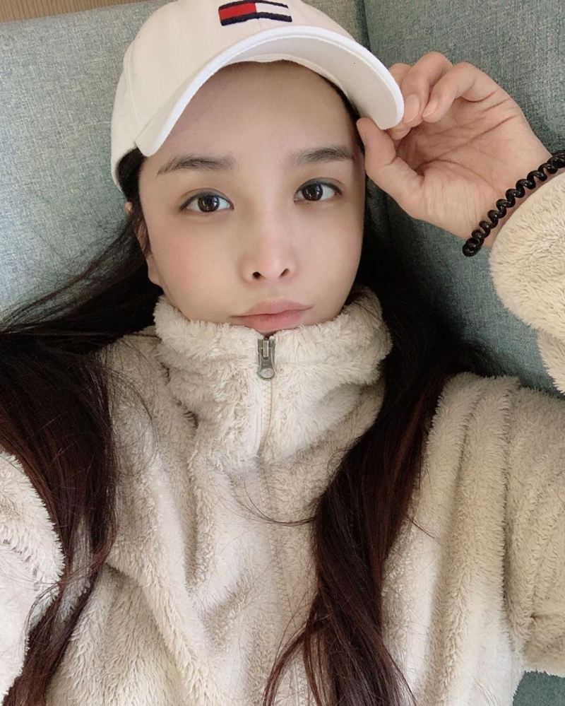 (河莉秀Instagram)