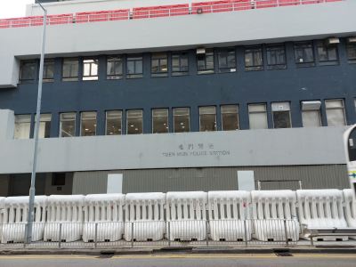 屯门公路两非华裔弃车逃 车内竟搜出海洛英-硕谷新闻聚合
