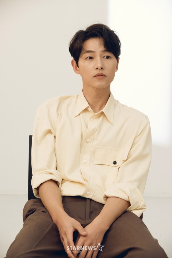 粉丝大赞《黑道律师文森佐》是宋仲基人生的代表作。(starnews)