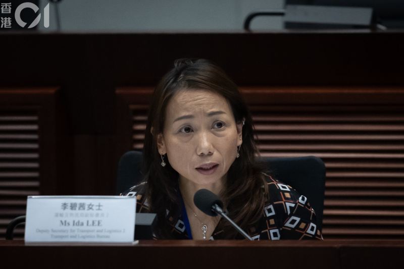 教育局副秘书长李碧茜。