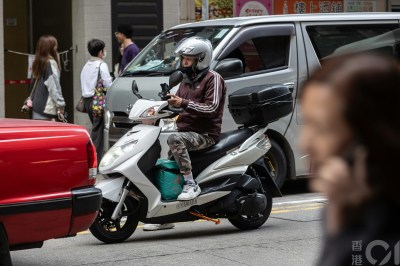今年前三季逾1500人骑摩托车伤亡 运输署警示安全驾驶要点-硕谷新闻聚合