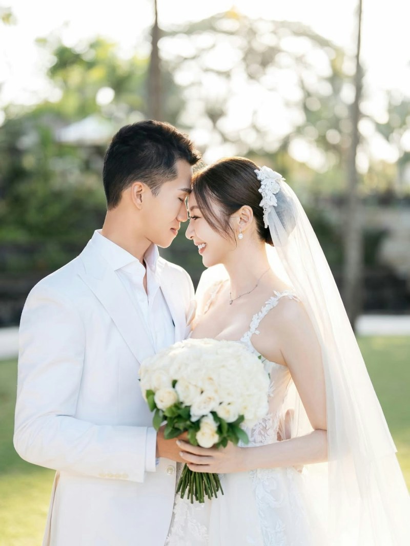 庄思敏婚礼好浪漫!(IG/@jacquelinchng)