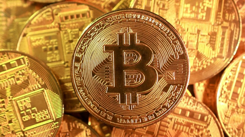 RWA资产代币化:万亿资金入链背后的四大落地难题与破局之道 RWA资产代币化:万亿资金入链背后的四大落地难题与破局之道