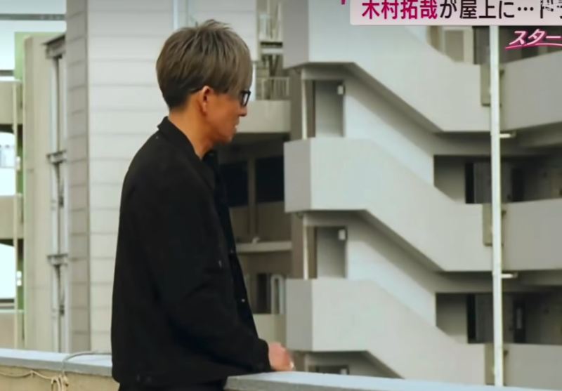 53岁的木村受邀请到节目中参加采访(bilibili@拓哉的CREW)