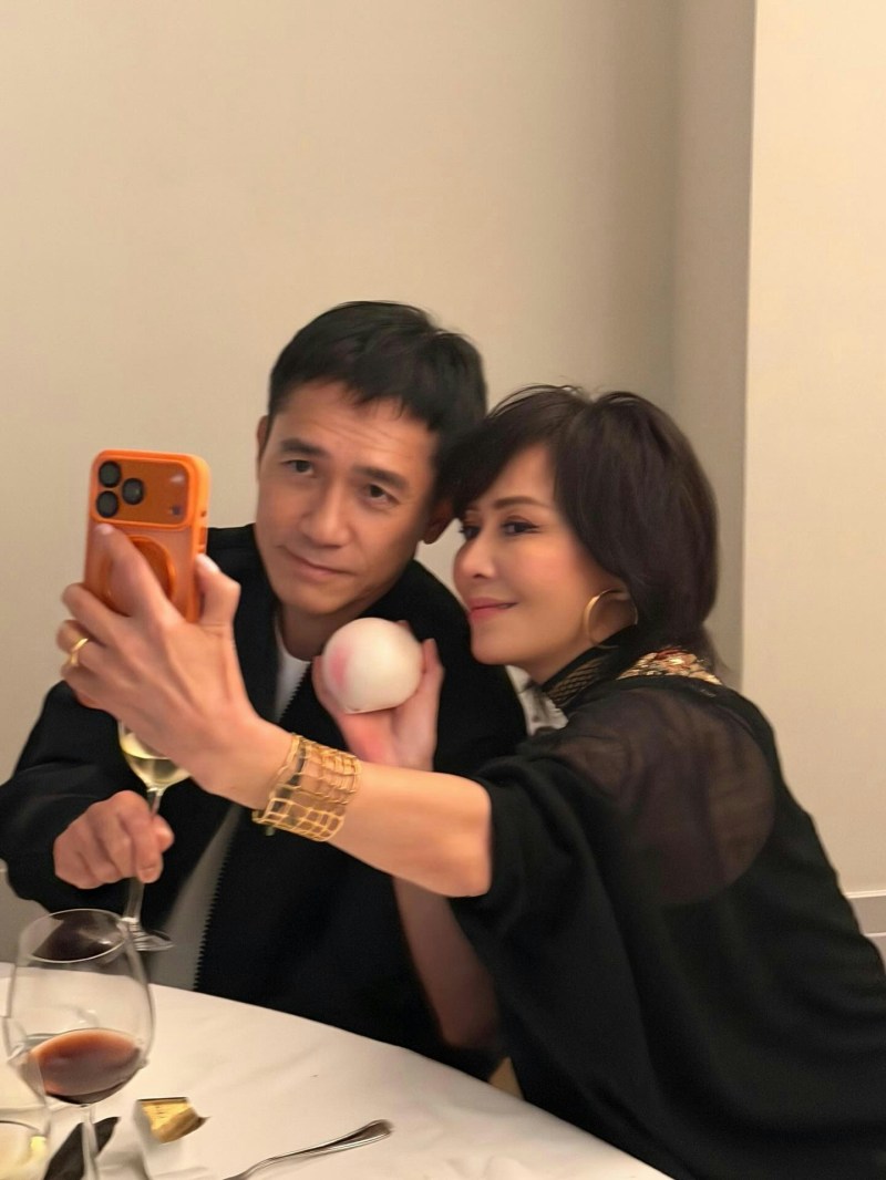 刘嘉玲与梁朝伟(IG@carinalau1208)