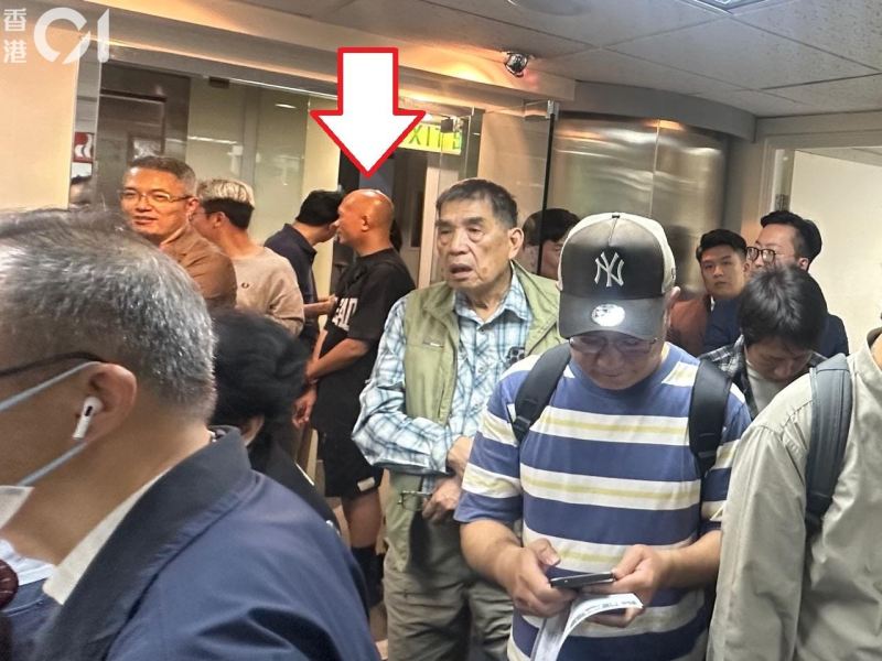网络灵异节目主持人「鬼王」潘绍聪到场。