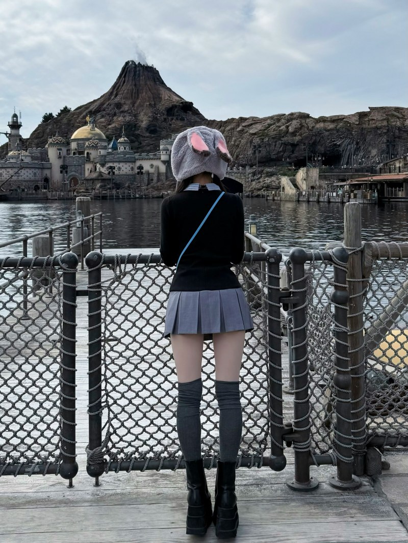 21岁日本AV女优清野咲（X@saki_seino）