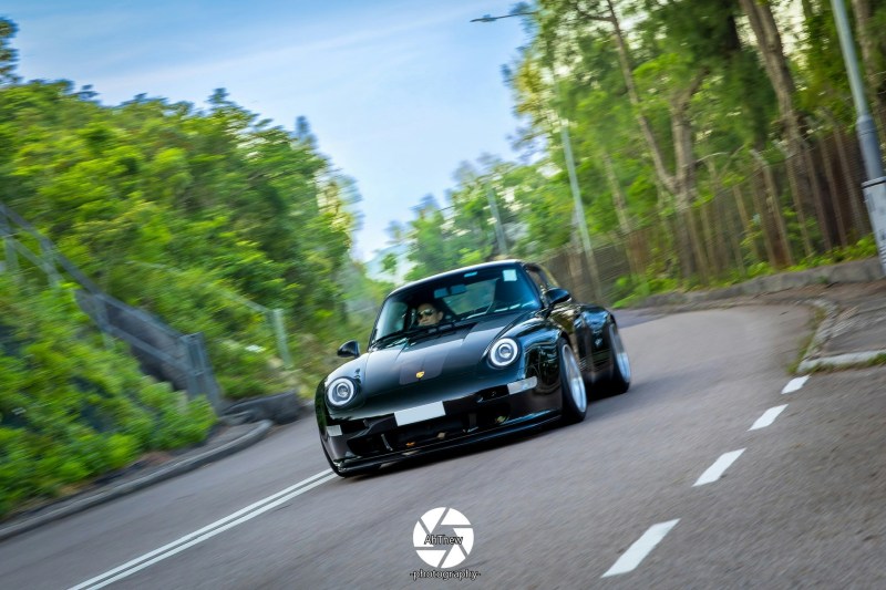 梁朝伟早前被拍到开其超级跑车现身石澳。(IG@ahthew_photography)