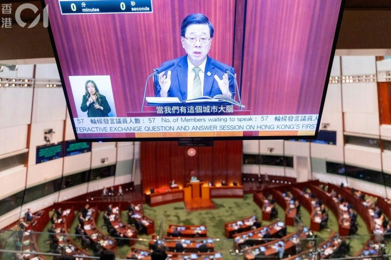 2026年9月17日,行政长官李家超到立法会出席「香港第一个五年规划及2026年施政报告行政长官互动交流答问会」。