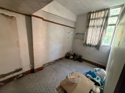 深水埗逆權侵佔舊樓低市價七成拍賣 租客奪業權變無契樓-硕谷新闻聚合
