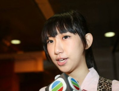 陈冠希旧爱Cammi晒私人飞机赴韩，奢华行程配平民餐引热议-硕谷新闻聚合