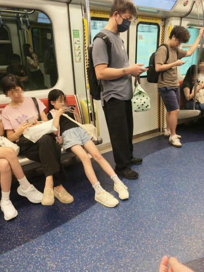 59歲鄭健樂破產後生活大公開：自備便當乘地鐵，嚴守債務規條顯勤儉本色-硕谷新闻聚合