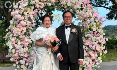 卢伟国驾32年法拉利迎娶余仲欣：与新娘同年生，缘分天注定-硕谷新闻聚合