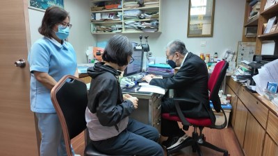 77歲腎科名醫蔡堅自曝身患11種疾病：前列腺痛徹夜間插導尿管-硕谷新闻聚合