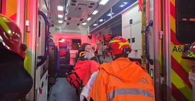 慈正邨充電器過熱引燃火警 男住戶面部燒傷獲救 250人緊急疏散-硕谷新闻聚合