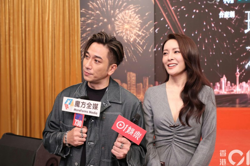 张曦雯笑指吴卓羲早已成功「见家长」。