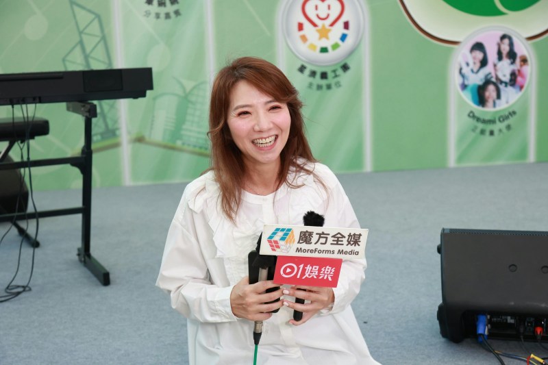 车婉婉笑指不敢回应会否点赞HOY处境剧《你的保安李宝安》。