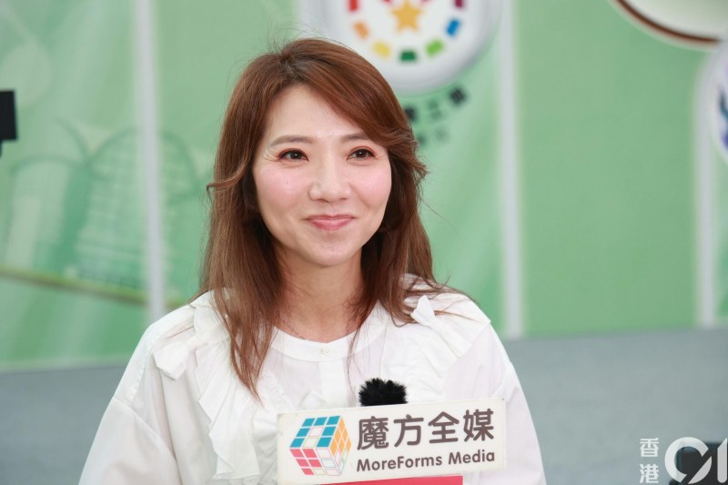 车婉婉透露不舍吴若希暂别剧组。