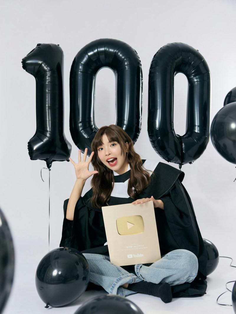 一只阿圆的YouTube频道订阅数突破100万大关。(IG@nanaciaociao)