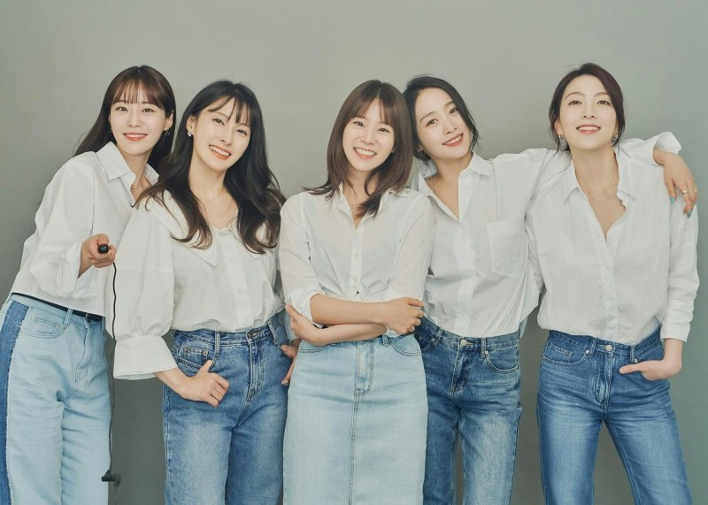 KARA(IG/@kkangjji_)