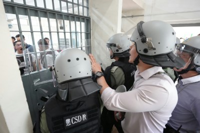 壁屋惩教所举行大型模拟骚乱演习，逾150人跨部门协同应对突发事件-硕谷新闻聚合