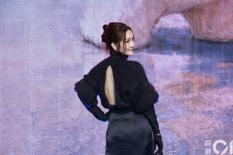 谢安琪邓丽欣主演医美职场剧,十度申请红馆演唱会遭拒转寻其他场地 谢安琪邓丽欣主演医美职场剧,十度申请红馆演唱会遭拒转寻其他场地