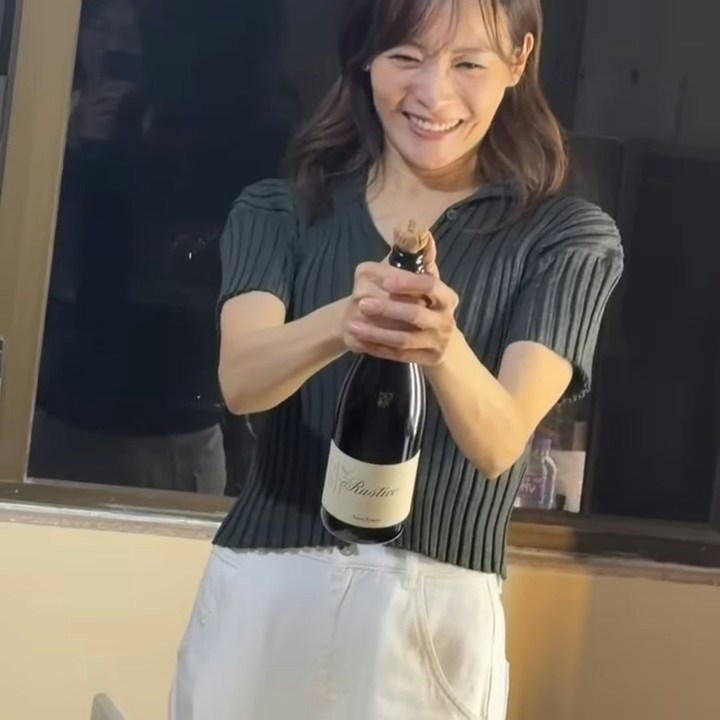 Ali说:「感谢台前幕后不眠不休、热诚热爱、充满斗志、咖啡因意志力缺一不可,满满爱的团队。期待我们的心血,有缘再聚」(IG@aliaime)