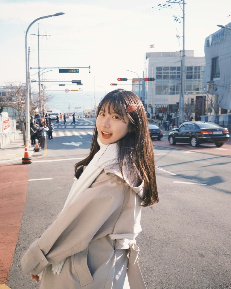 台湾KOL「耳机妹」(Instagram@yuyu.ish)