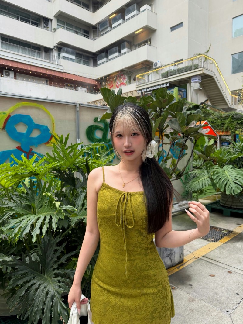 台湾KOL「耳机妹」(Instagram@yuyu.ish)