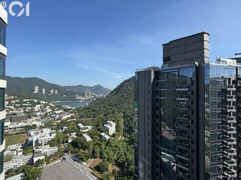 滶晨II现楼示范单位2座41楼P2单位。