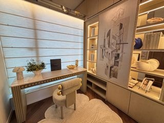 滶晨II现楼示范单位2座41楼P2单位。