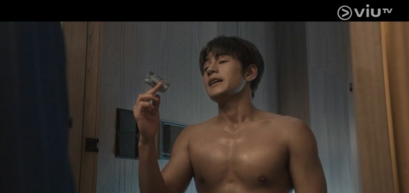 魏浚笙骚爆肌呢幕好吸睛。(截图)