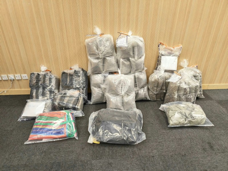 天水围父子涉贩千万大麻,警搜车匙揭藏毒真相 天水围父子涉贩千万大麻,警搜车匙揭藏毒真相