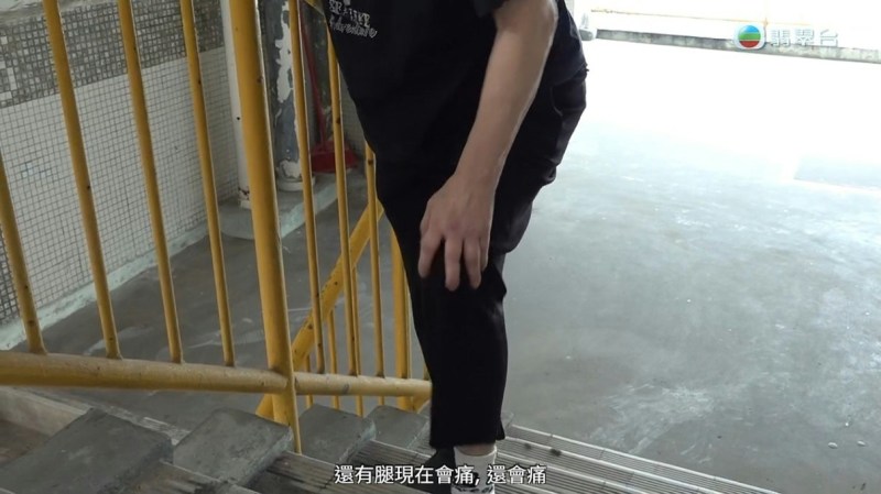 向《东张》求助后获赔一万八千蚊。(电视截图)