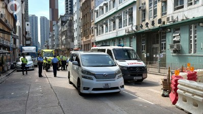 九龙城七人车路中滞留司机有酒气，吹气测试合格获释-硕谷新闻聚合