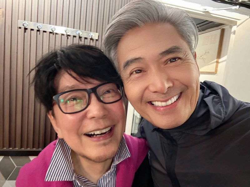 周润发发量浓密完全唔识老。(Facebook@Louie Castro 贾思乐)