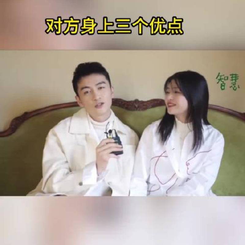 回顾2022年陈晓陈妍希《THEICON》专访：互动疏离尽显无奈-硕谷新闻聚合
